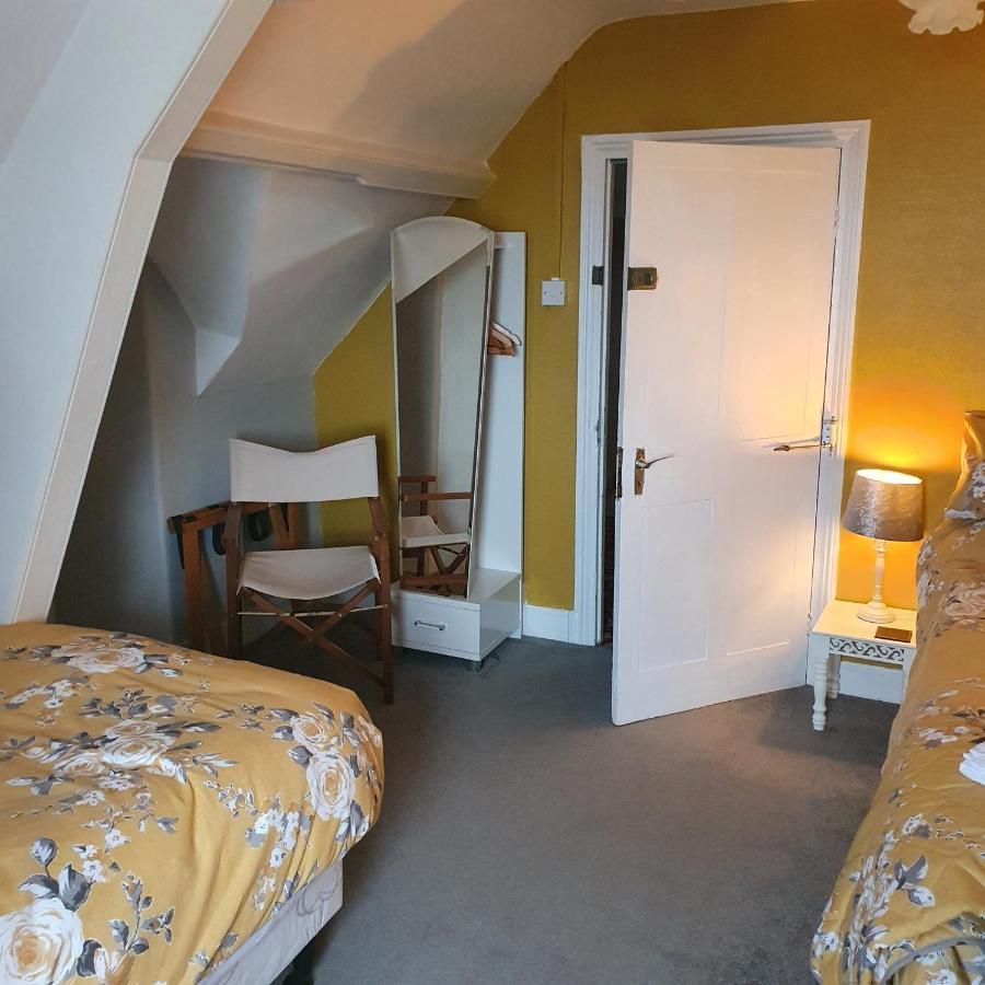 Pendyffryn Manor Bed & Breakfast Little Haven 외부 사진