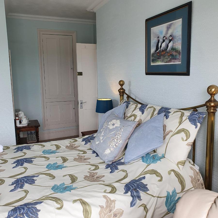 Pendyffryn Manor Bed & Breakfast Little Haven 외부 사진