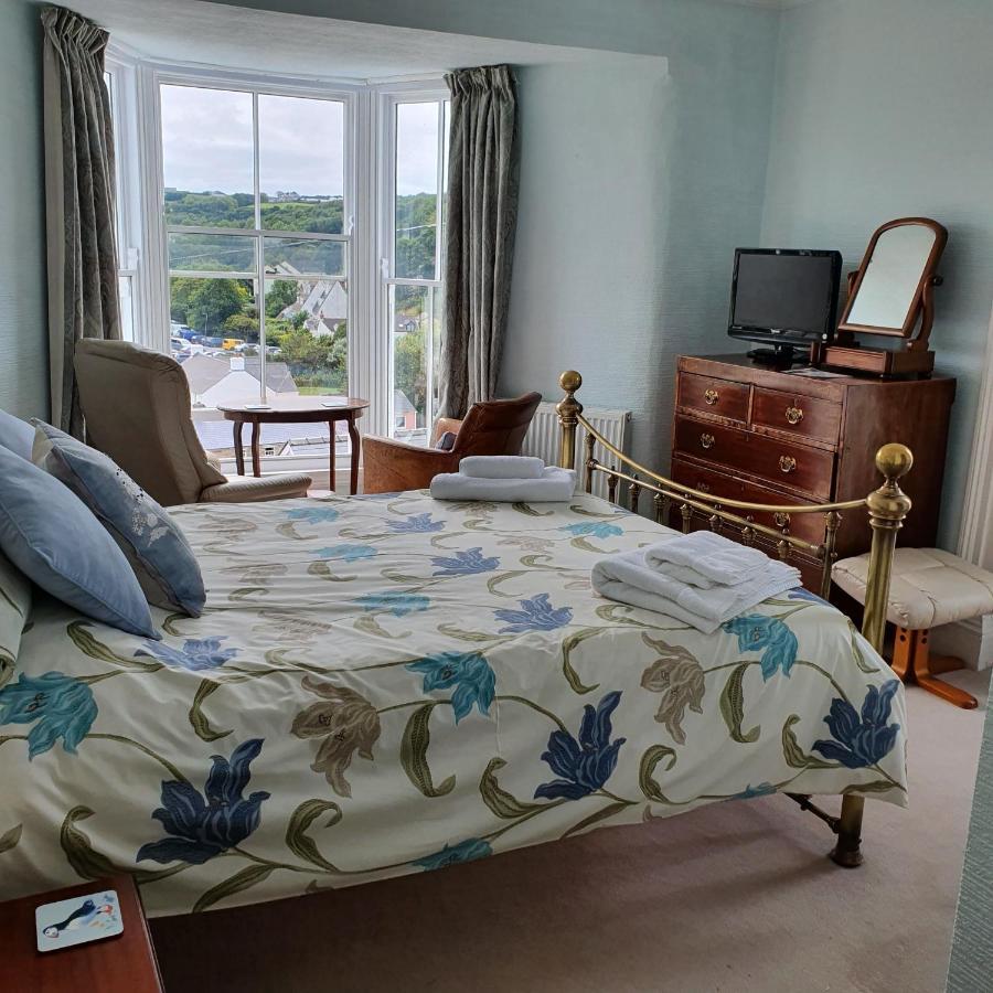 Pendyffryn Manor Bed & Breakfast Little Haven 외부 사진