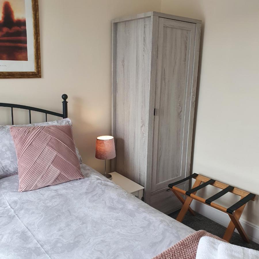 Pendyffryn Manor Bed & Breakfast Little Haven 외부 사진