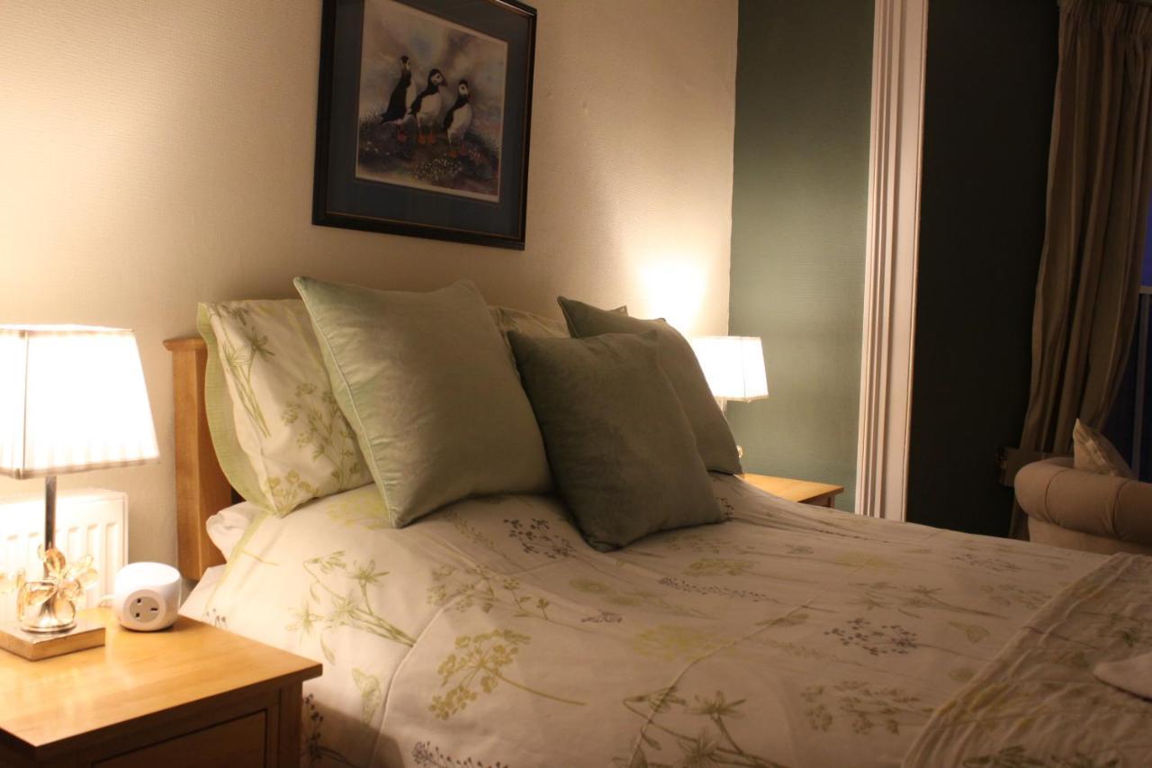 Pendyffryn Manor Bed & Breakfast Little Haven 외부 사진