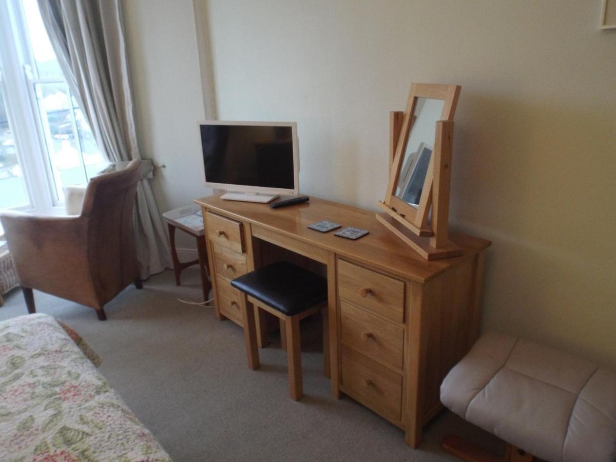 Pendyffryn Manor Bed & Breakfast Little Haven 외부 사진