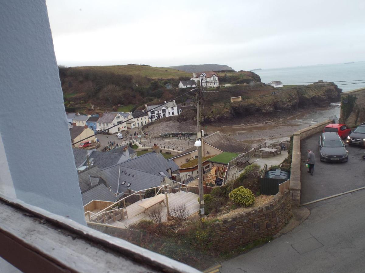 Pendyffryn Manor Bed & Breakfast Little Haven 외부 사진