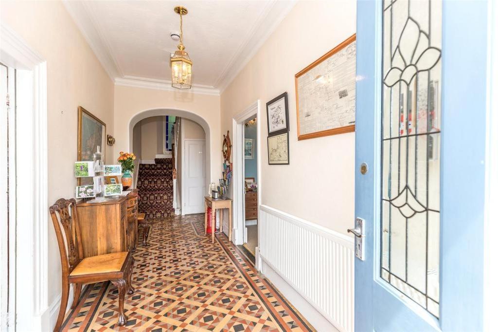 Pendyffryn Manor Bed & Breakfast Little Haven 외부 사진