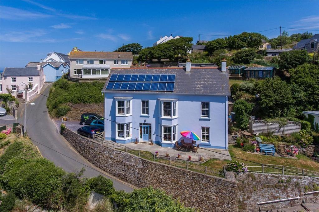 Pendyffryn Manor Bed & Breakfast Little Haven 외부 사진