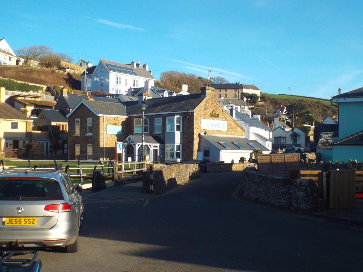 Pendyffryn Manor Bed & Breakfast Little Haven 외부 사진