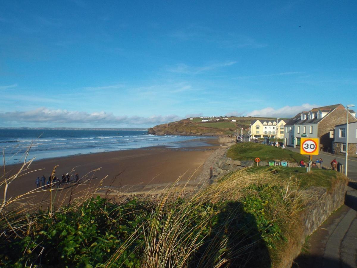 Pendyffryn Manor Bed & Breakfast Little Haven 외부 사진